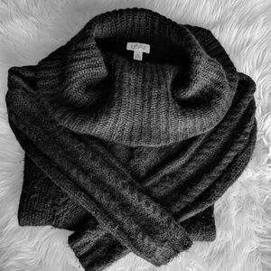 Ann Taylor Black Sweater/ oversized  XS